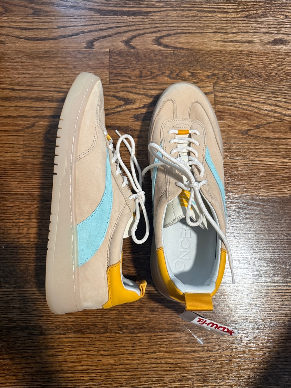 Oncept Women’s Panama Sneaker